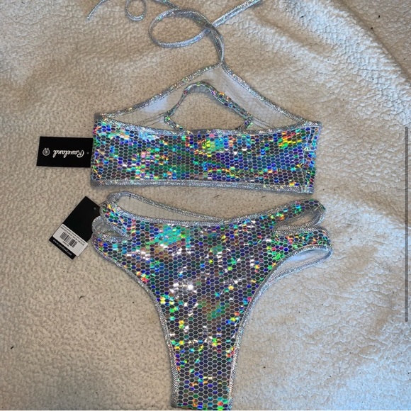 SOLD ON MERCARI - Picture 4 of 6